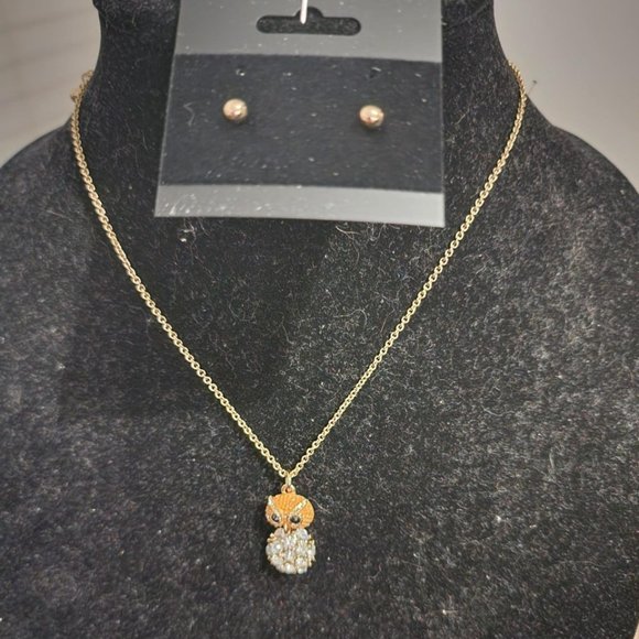 paparazzi Jewelry - Small Orange Face and Rhinestone Body Owl N/E Set